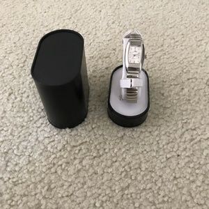 Alto womens silver tone watch - NEW - needs batter